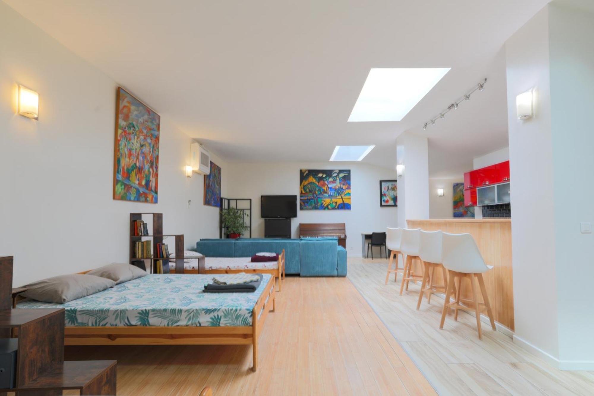 Paris East Side Lodge Pantin Exterior foto
