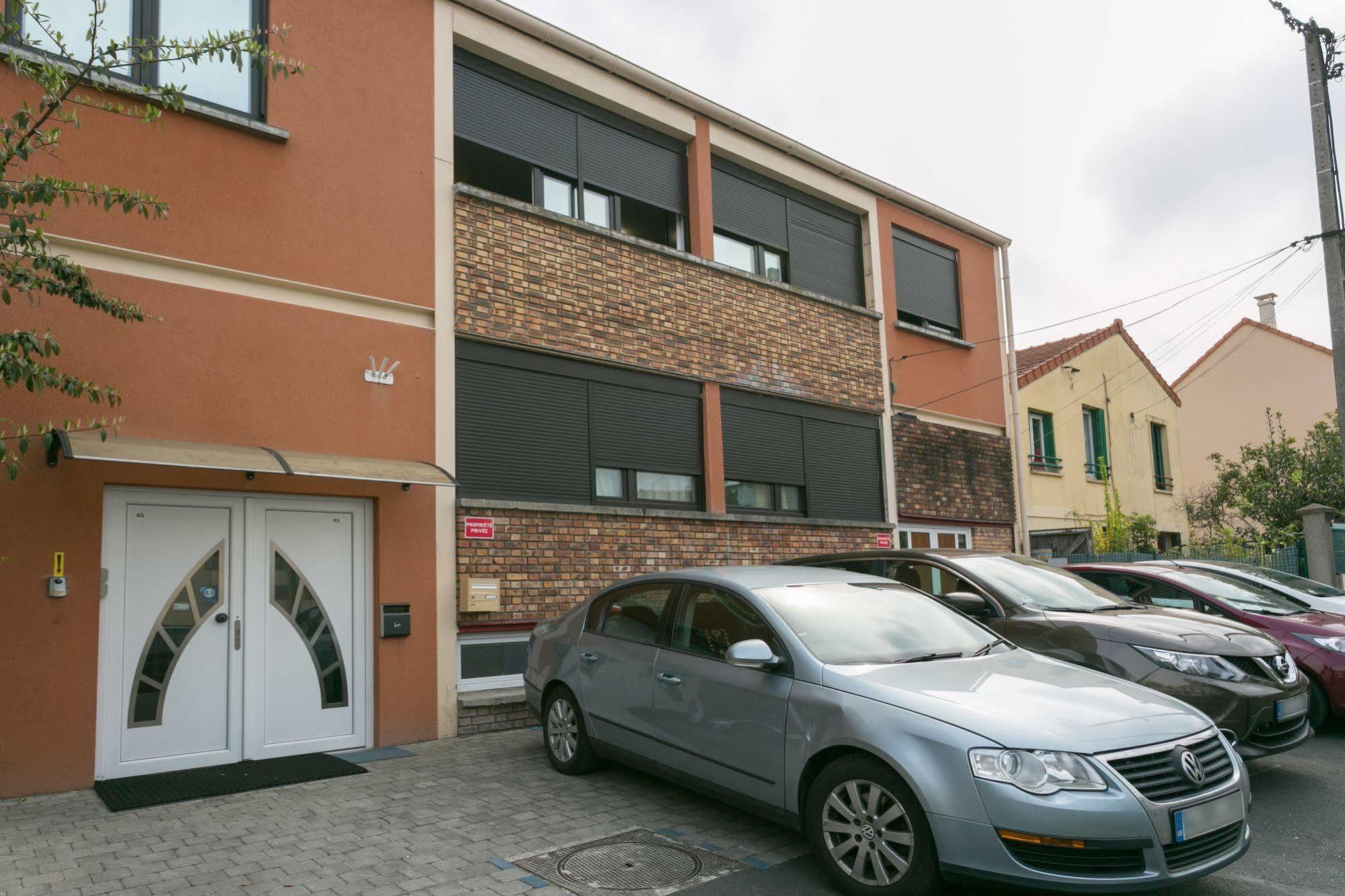 Paris East Side Lodge Pantin Exterior foto